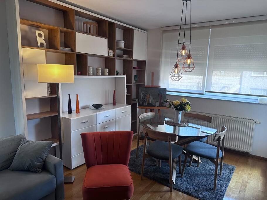 Apartman Pionirska Dolina SJJ Exterior foto