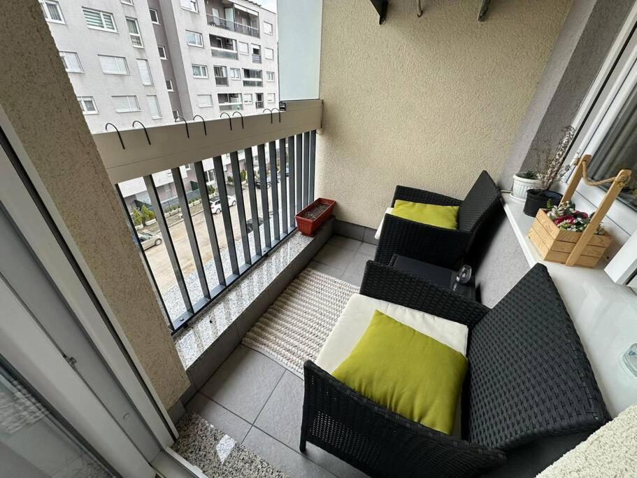 Apartman Pionirska Dolina SJJ Exterior foto